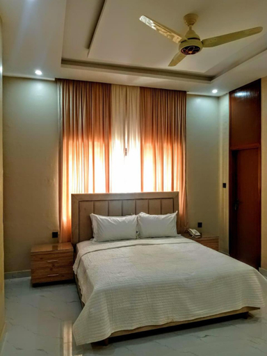 Others 2, The R Hotels Nursery, Karachi