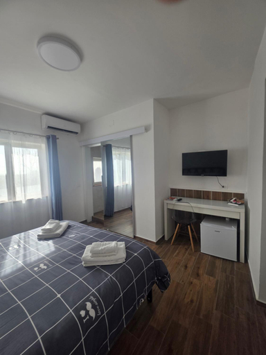 Bedroom 4, Fly Napoli, Napoli