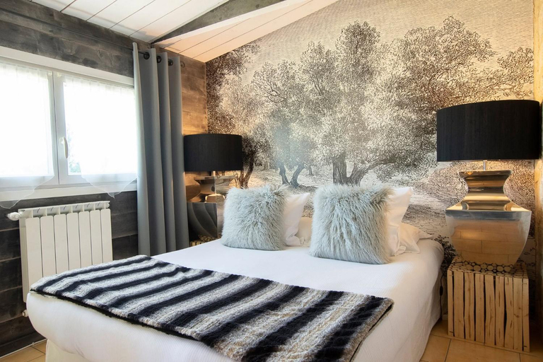 Bedroom, La Bastide des Bourguets Adults Only, Mont Ventoux, Vaucluse