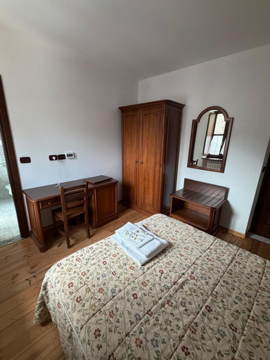 Others 5, Rifugio Locanda Borgo Villa, Cuneo