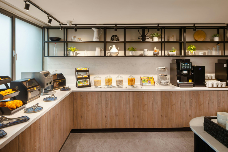 Food & Drinks 4, AC Hotel by Marriott Birmingham NEC and Airport, Solihull