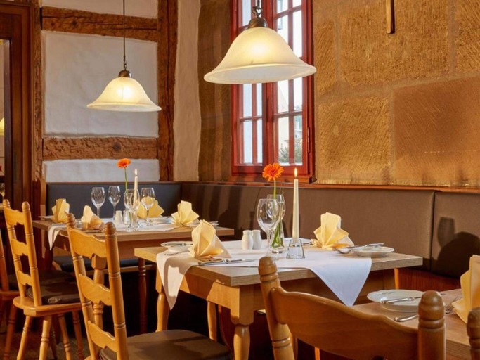 Dining 2, 2 Person Holiday Park Home in Nuernberg, Nürnberg