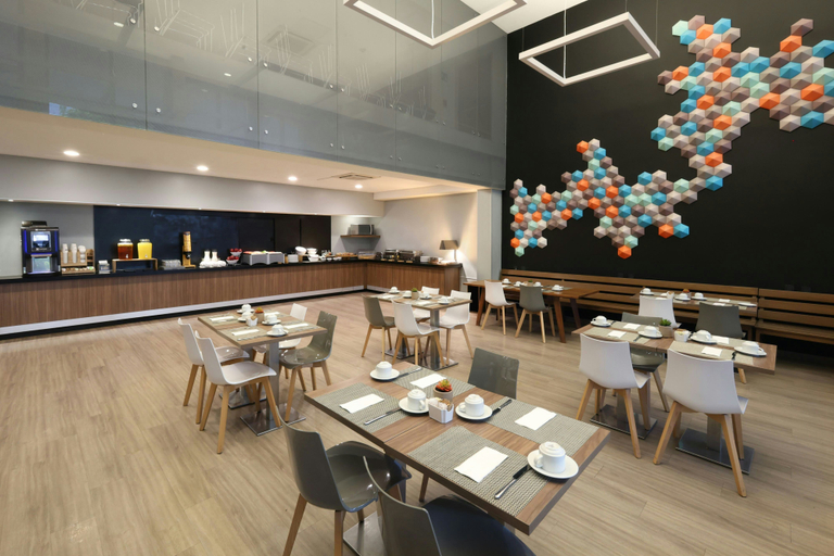 Food & Drinks 4, City Express Plus by Marriott Monterrey Nuevo Sur, Monterrey