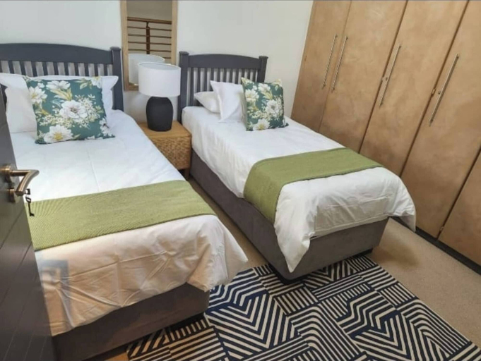 Room 3, Rosarios Village 2-bed Loft Unit 15, City of Johannesburg
