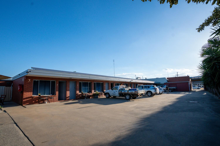 Exterior & Views 2, Pastoral Hotel Motel Echuca CBD, Campaspe - Echuca