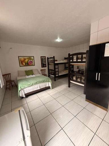 Bedroom 4, Hotel Anjo Gabriel, Penha