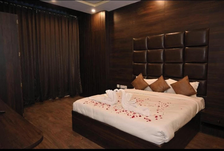 Room 3, Park Royal Hotel in Siwan, Siwan
