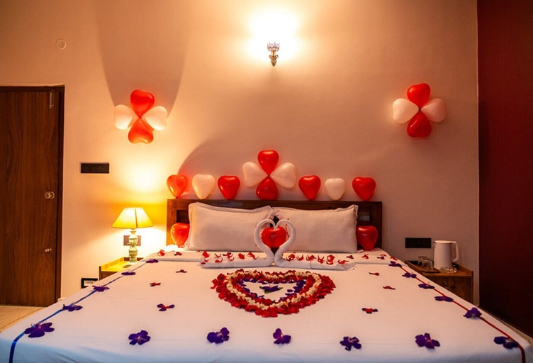 Room 3, Wooden Pearl Homestay, Kodagu