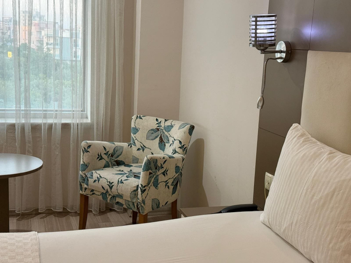 Bedroom 4, Ayseli Otel, Merkez