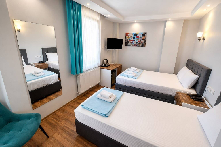Bedroom 5, Grand Kum Boutique Hotel Restaurant, Kavak