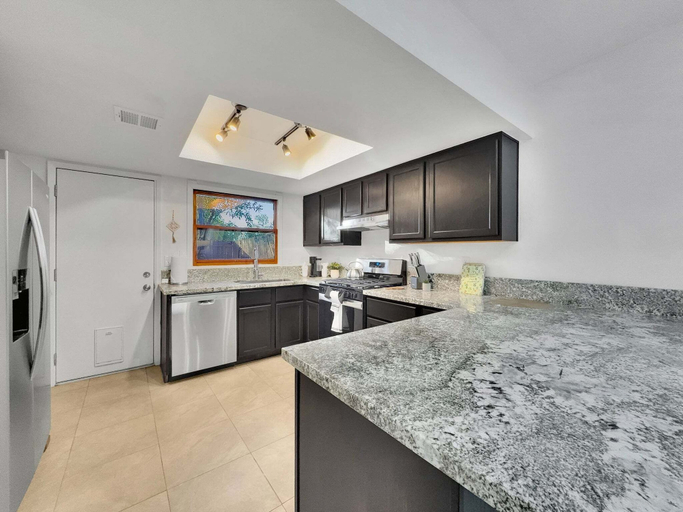Private kitchen 2, Sparkman Tucson, Pima