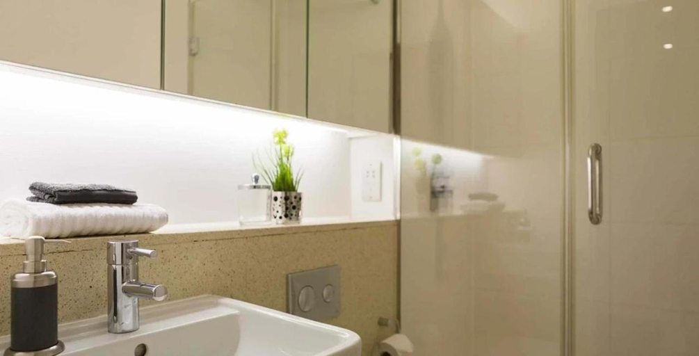 Bathroom 3, Chapter Kings Cross in London, London
