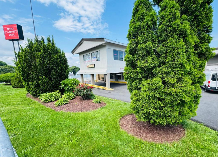Exterior & Views 2, Red Carpet Inn Stamford, Fairfield