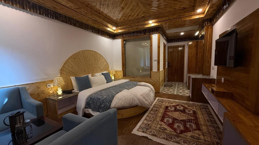 Room 3, Hotel Rudra Grand, Kullu