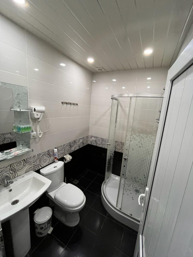 Bathroom 3, ZANGEZUR HOTEL GORIS