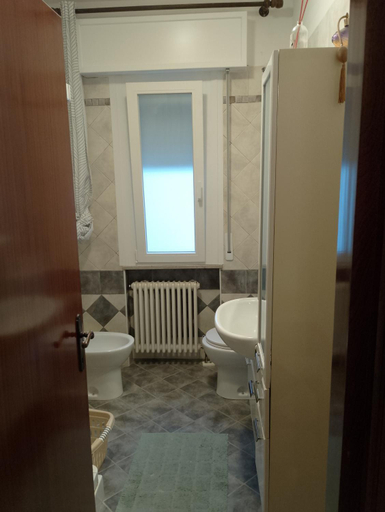 Bathroom 2, Camera singola in appartamento, Pordenone