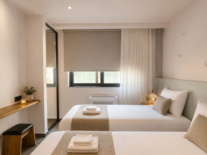 Room 2, Gold & Concrete Acropolis Residence, Attica