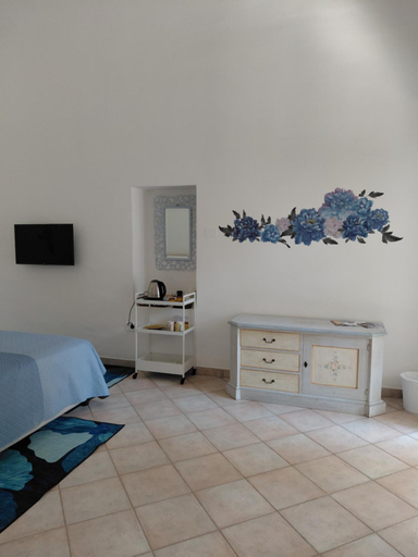 Bedroom 2, La casa delle Camelie, Napoli