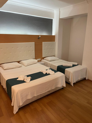 Bedroom 4, Uğur Otel, Kaş