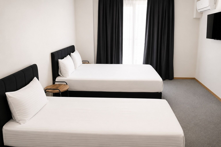 Bedroom 3, New Green Airport Hotel, Arnavutkoy