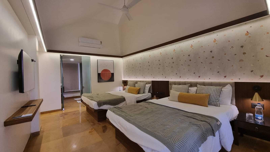 Bedroom 4, Outpost, Raigarh