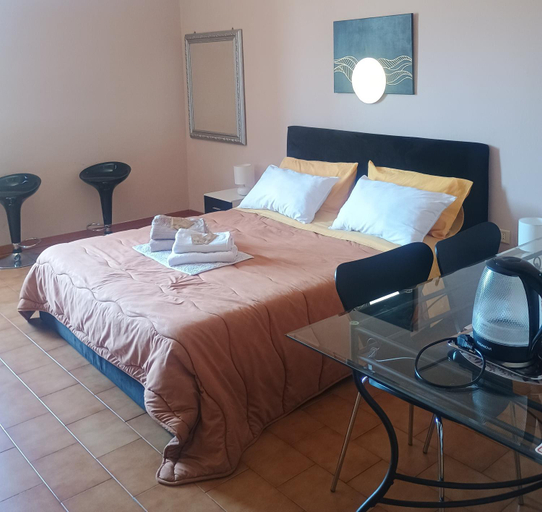 Bedroom 1, La Divina guest house, Florence