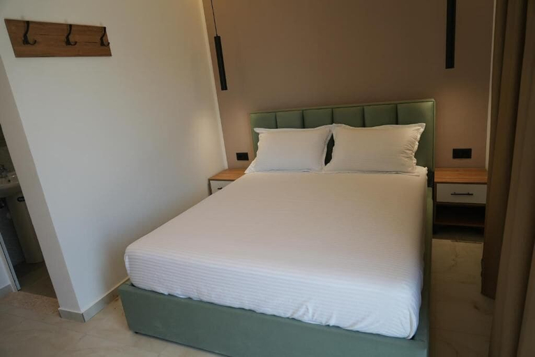 Room 4, Summer Tale Rooms, Lezhës
