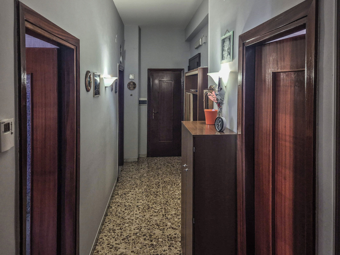 Interior 2, DeLiA, Avellino