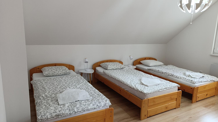 Bedroom 2, Rekreacne domy pod Vlkolincom, Ružomberok