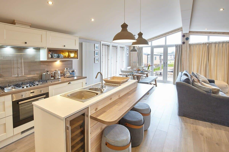 Others 5, Host & Stay | Puffin's Rest, North Yorkshire