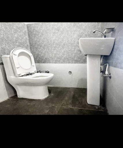 Bathroom, The Snowdrop Chakrata, Dehradun