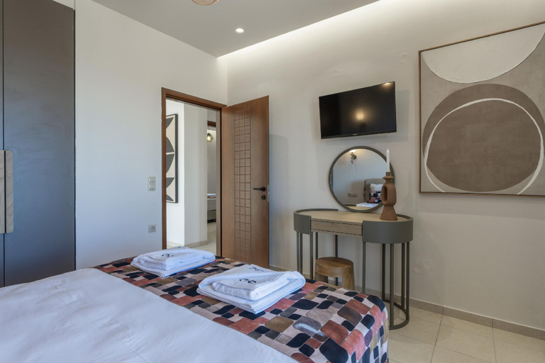 4, Georgia Villa - With Private Heated Pool, Crete