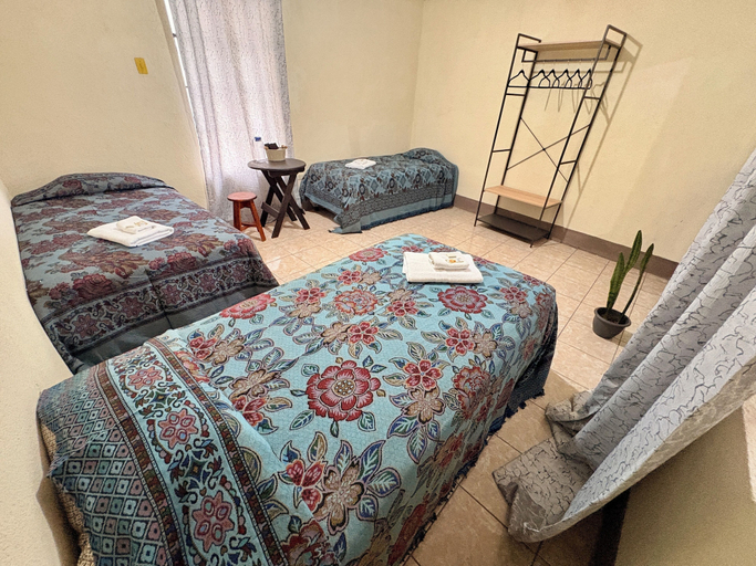 Room 4, Casa de Huéspedes Elizabeth, Antigua Guatemala