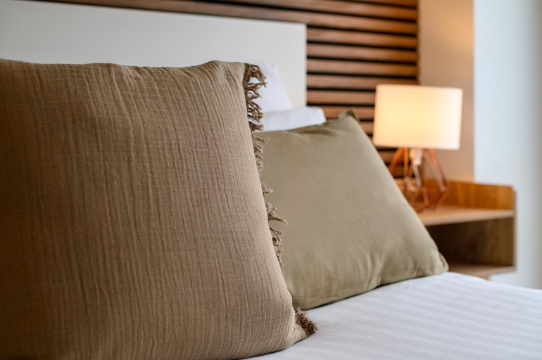 4, Quayside Apartments at The Gateway, Manchester