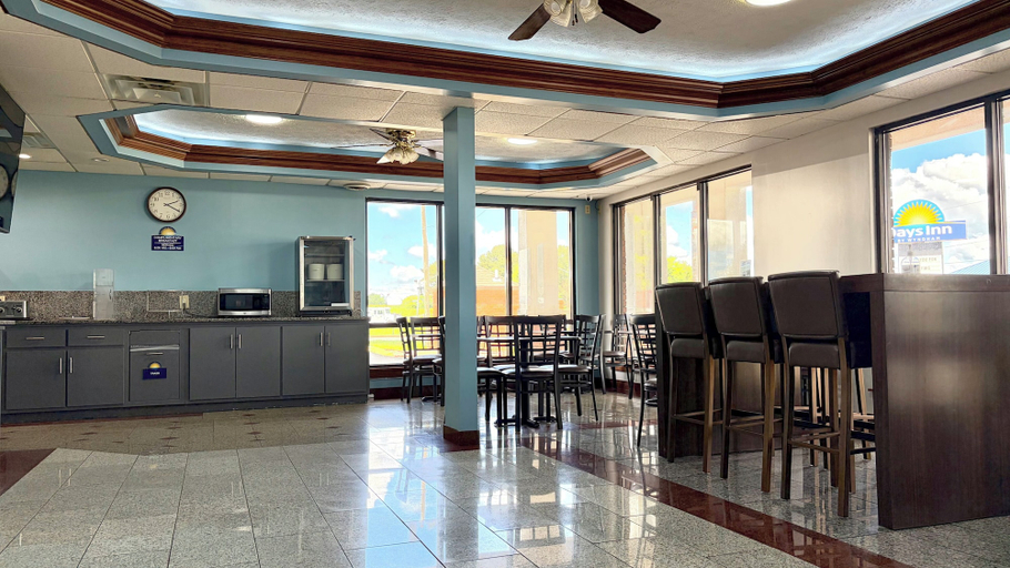 Food & Drinks 5, Days Inn by Wyndham Franklin, Simpson