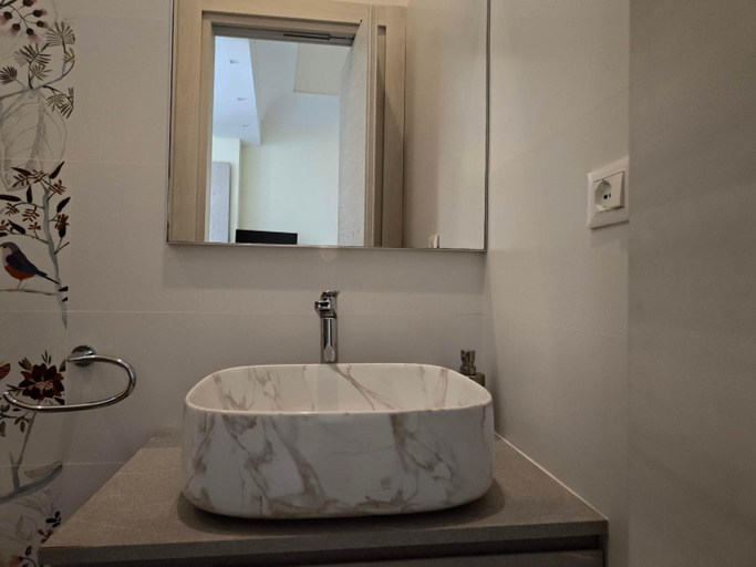 Bathroom 3, Palazzo Lanzilao's Rooms, Lecce
