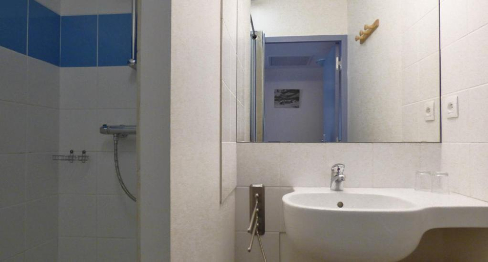 Bathroom, Le Refuge de la Petite Source, Ardèche