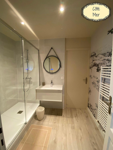 Bathroom 4, Villa Astree, Var