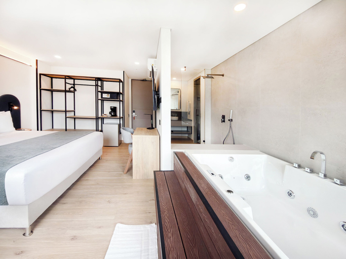 Room 2, Blues Suites Laureles, Medellín