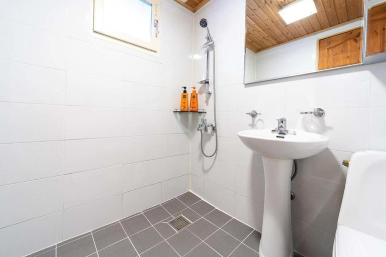 Bathroom 3, Inje Solga Pension, Inje