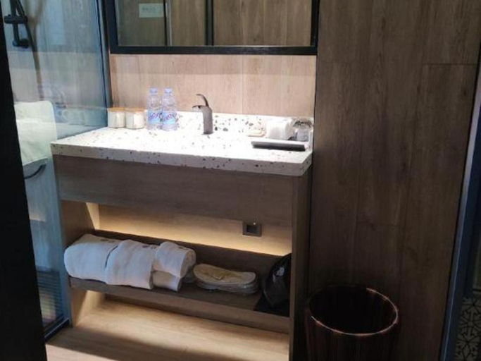 Bathroom 4, Opus Hotel Jiangmen, Jiangmen