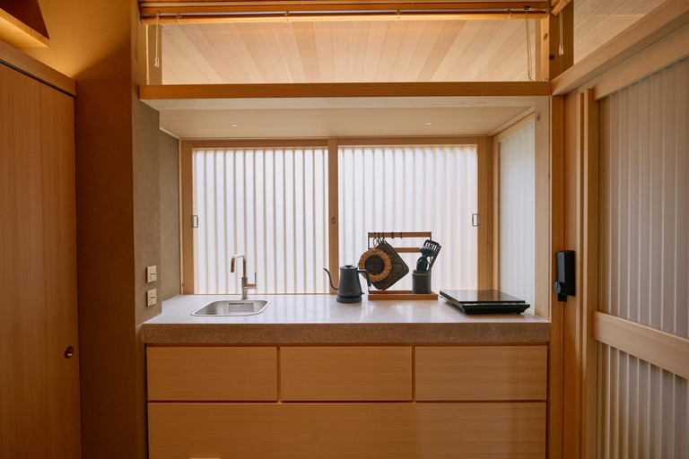 Kitchen 5, Villa Higashiyama Sanjo, Kyoto