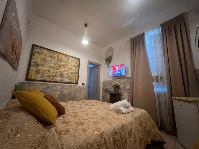 Bedroom 2, Sicily Summer, Catania