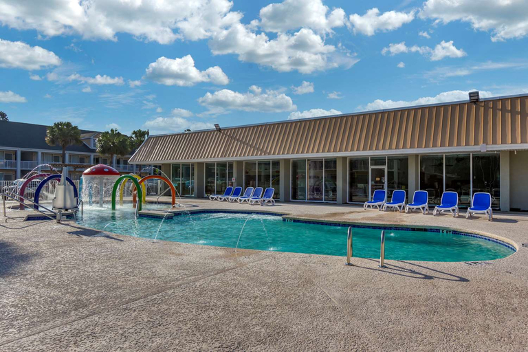 Sport & Beauty, Quality Inn and Suites Pawleys Island SC, Georgetown
