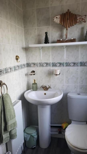 Bathroom 3, Ocean Retreat Norfolk, Norfolk