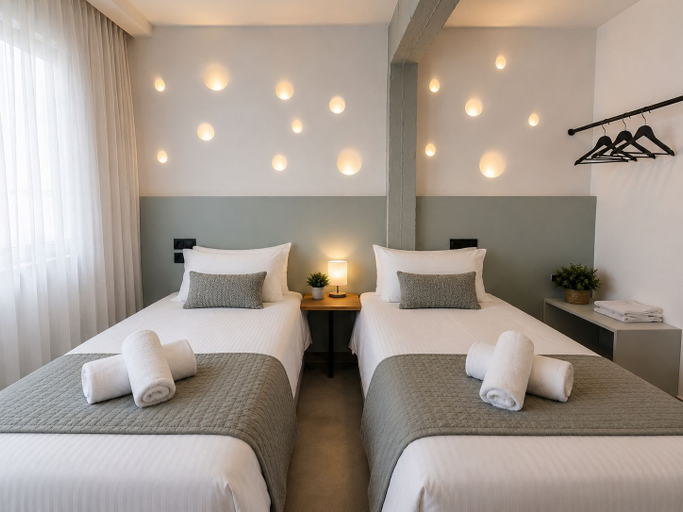 Room 3, Gold & Concrete Acropolis Residence, Attica