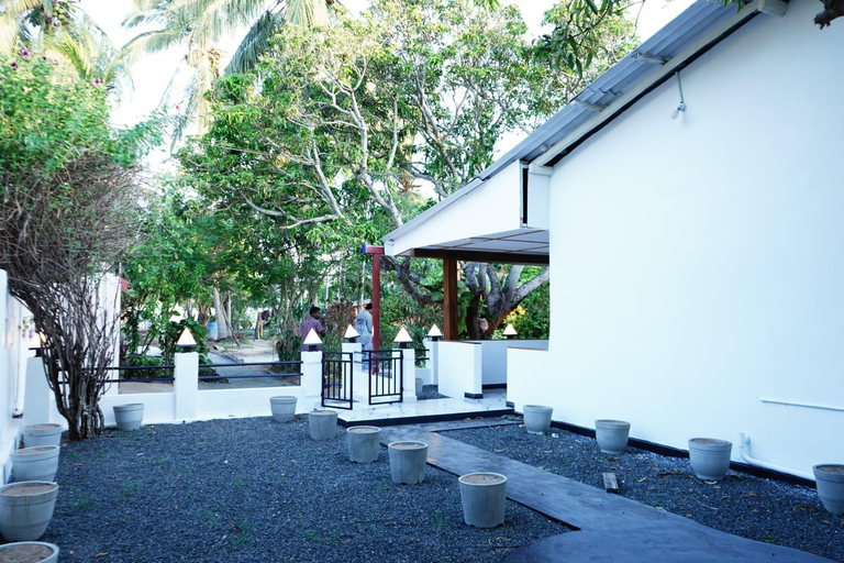 Others 4, Nilaveli Stay Inn, Kuchchaveli