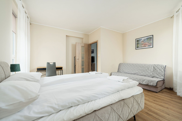 Room 3, RentPlanet - Apartament Szeligowska, Warsaw