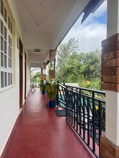 Others 2, Seven Seven B&B, Arusha
