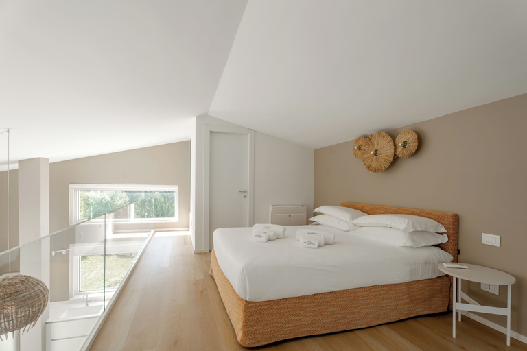Bedroom 4, Montegrottone Nature Retreat, Bari